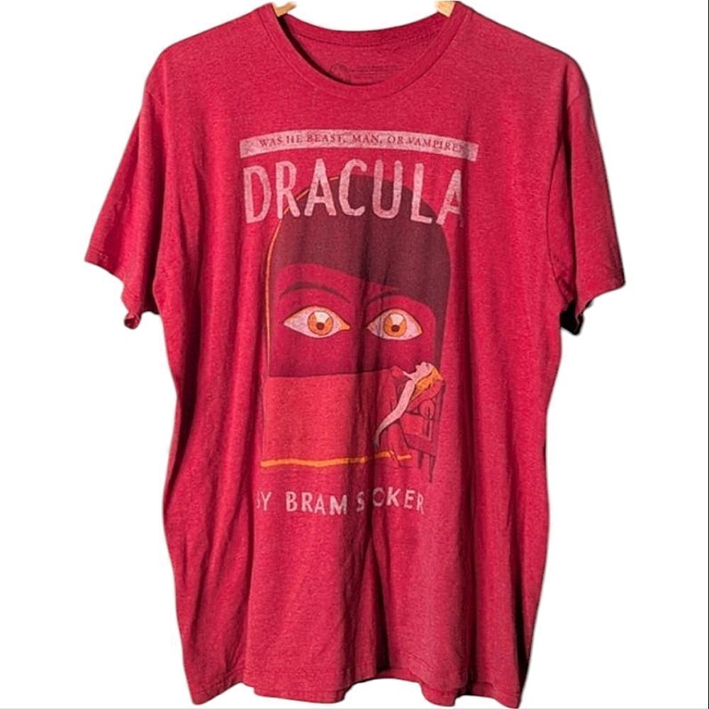 Out Of Print Red Cotton Blend Dracula Theme Graphic T-shirt Size L